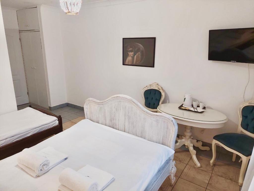 Bed and Breakfast Pod Roza Economy Леба Экстерьер фото
